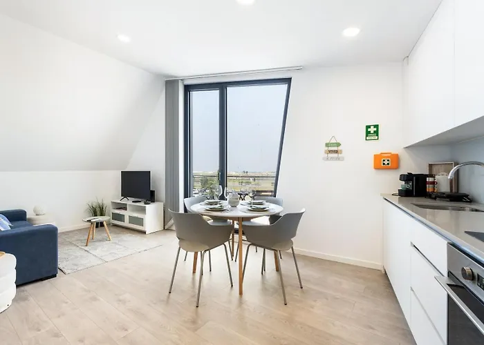 Guestready - Modern Nook * 阿威罗